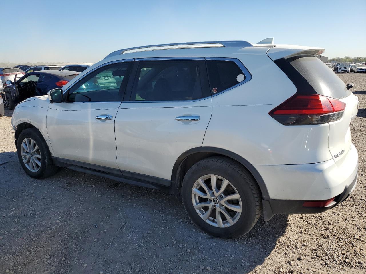 2017 NISSAN ROGUE S - Image 2