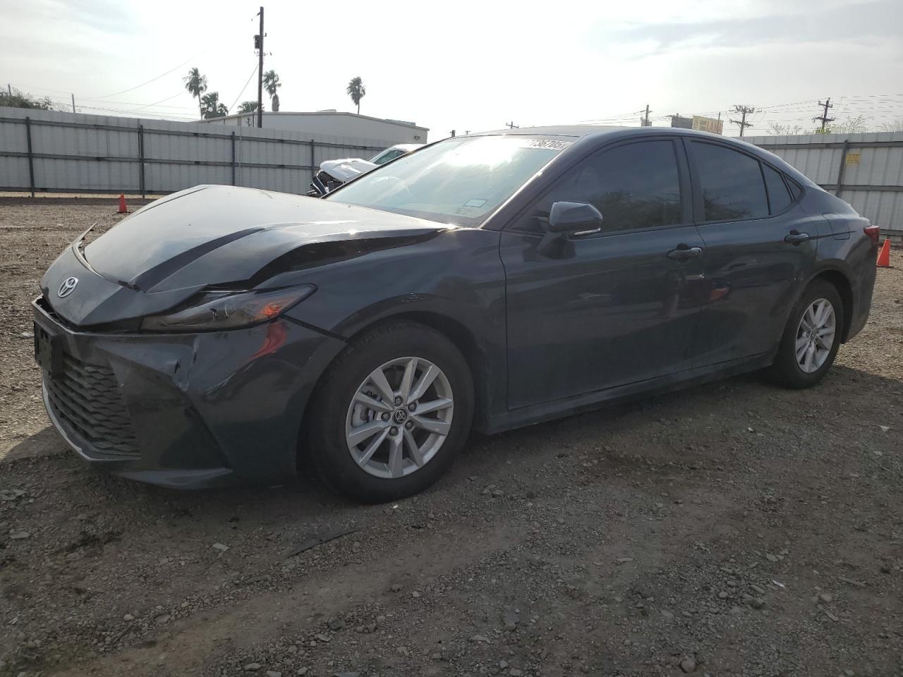 2025 TOYOTA CAMRY XSE