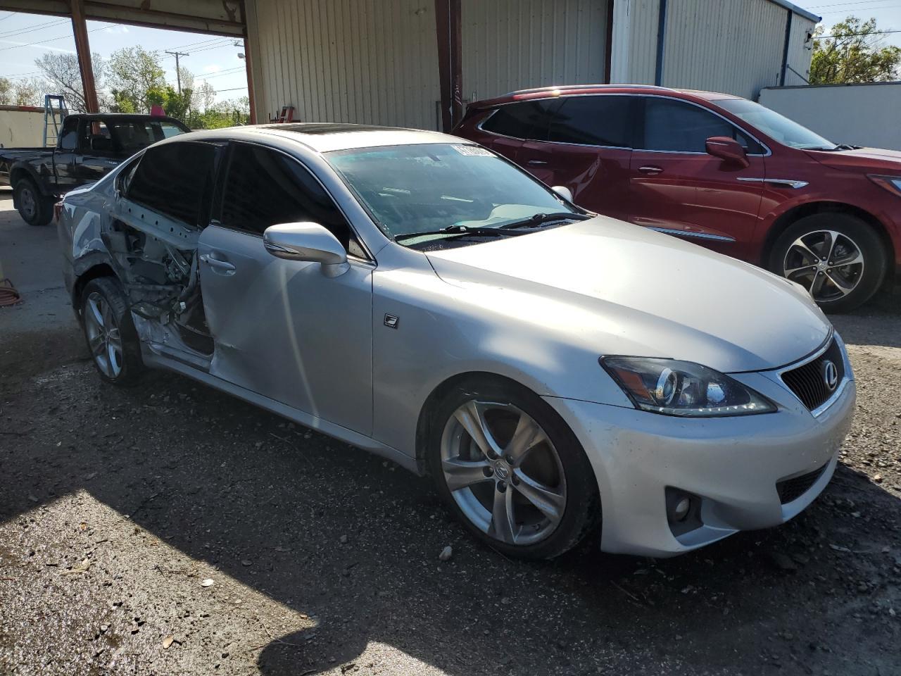 2011 LEXUS IS 250 - Image 4