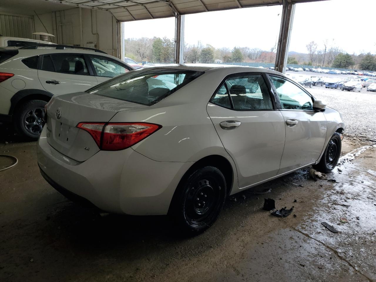 2015 TOYOTA COROLLA L - Image 3