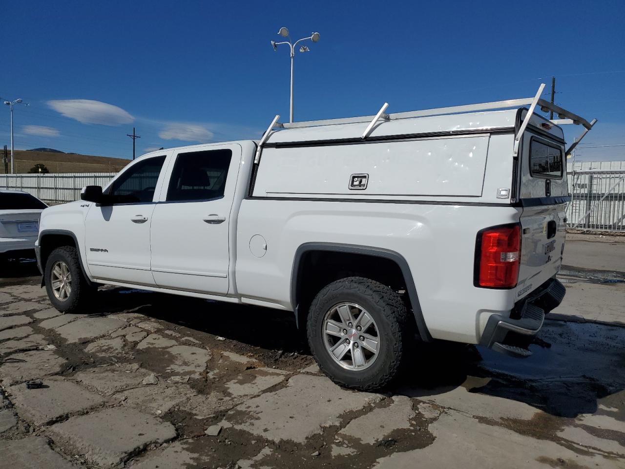 2016 GMC SIERRA K15 - Image 2
