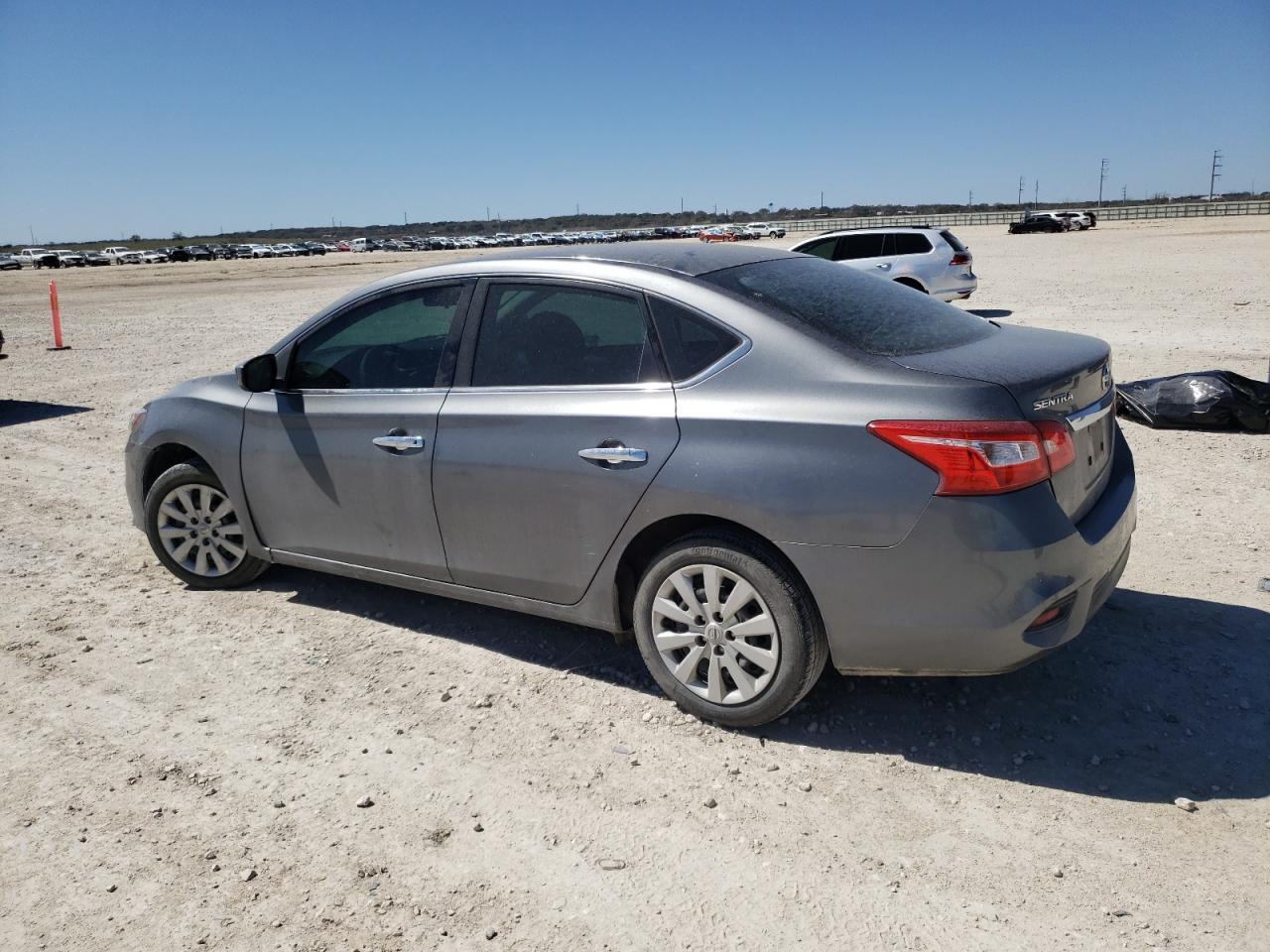 2017 NISSAN SENTRA S - Фото 2
