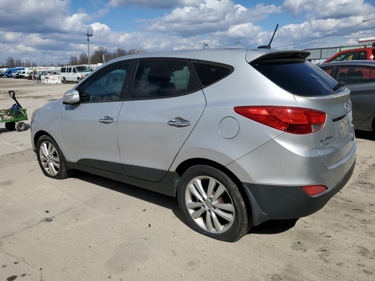 2012 HYUNDAI TUCSON GLS - Фото 2