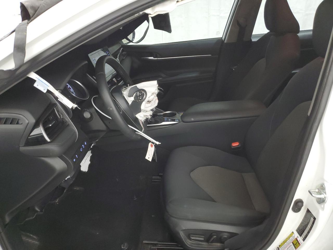 2023 TOYOTA CAMRY LE - Image 7