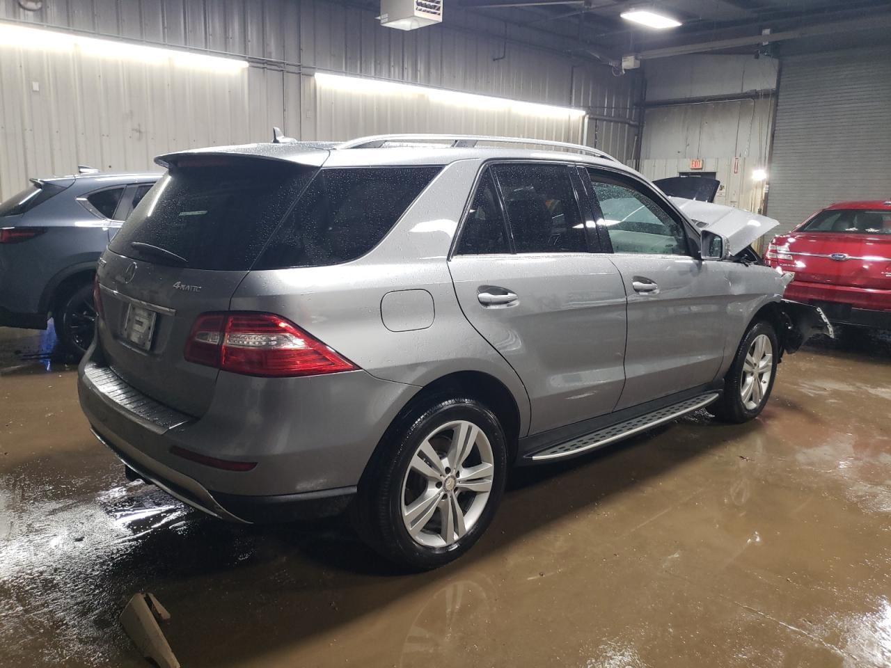 2013 MERCEDES-BENZ ML 350 4MA - Image 3