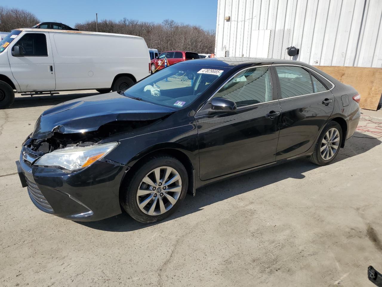2015 TOYOTA CAMRY LE