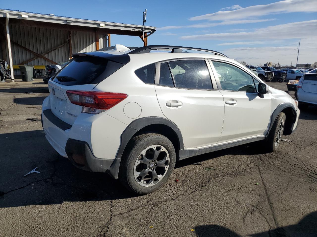 2021 SUBARU CROSSTREK - Фото 3