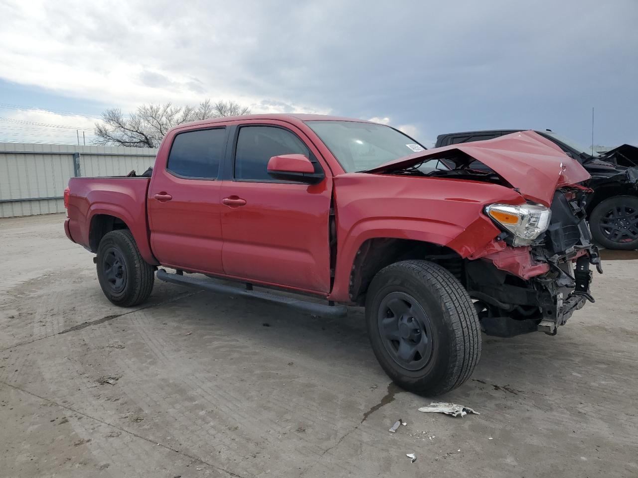 2017 TOYOTA TACOMA DOU - Фото 4