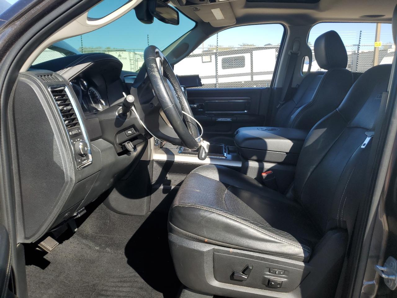 2014 RAM 1500 LARAM - Фото 7
