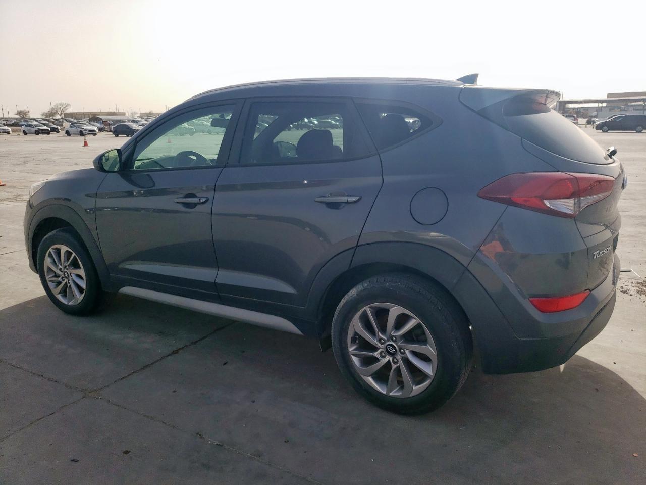 2018 HYUNDAI TUCSON SEL - Фото 2