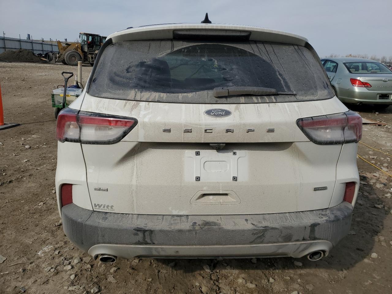 2020 FORD ESCAPE SE - Фото 6