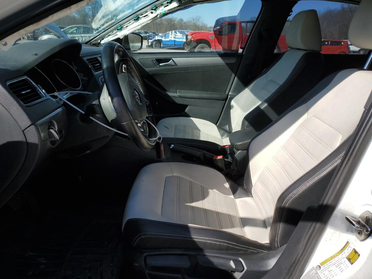 2016 VOLKSWAGEN JETTA SPOR - Image 7