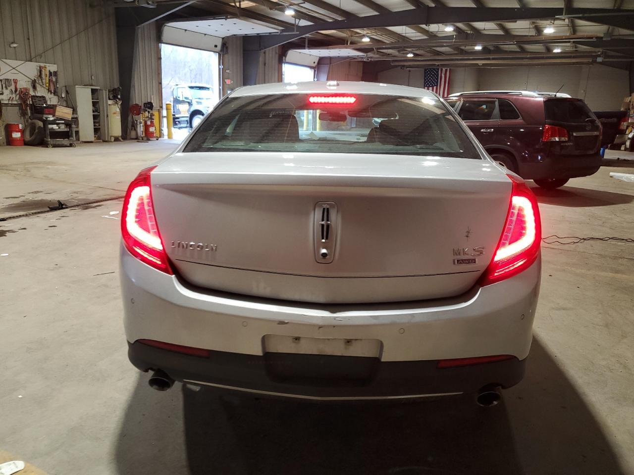 2013 LINCOLN MKS - Фото 6