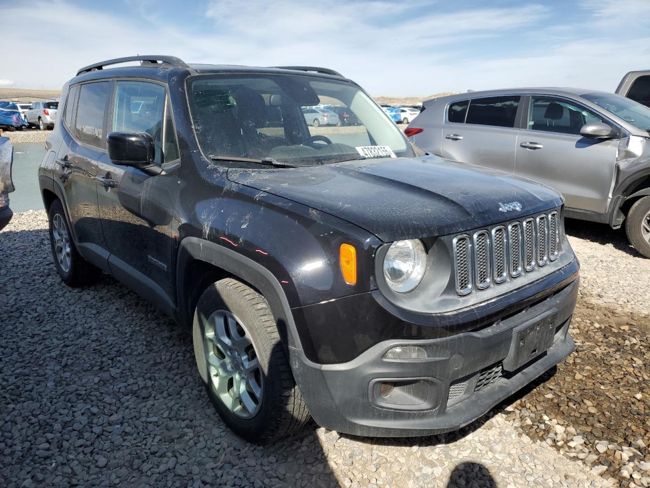 2016 JEEP RENEGADE L - Image 4