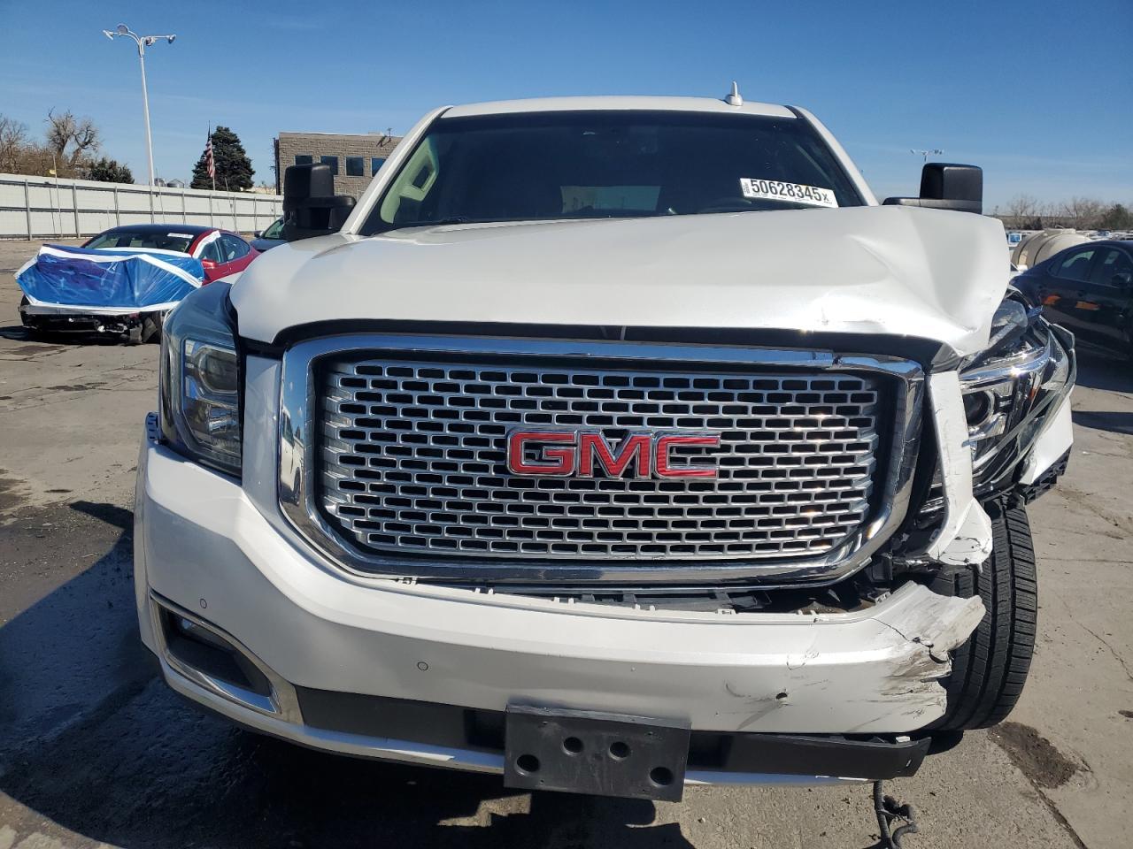 2016 GMC YUKON XL D - Фото 5