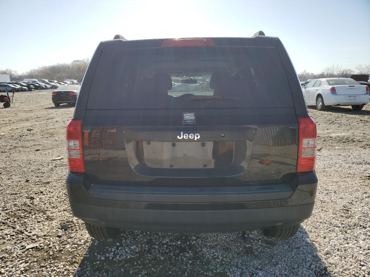 2014 JEEP PATRIOT SP - Фото 6