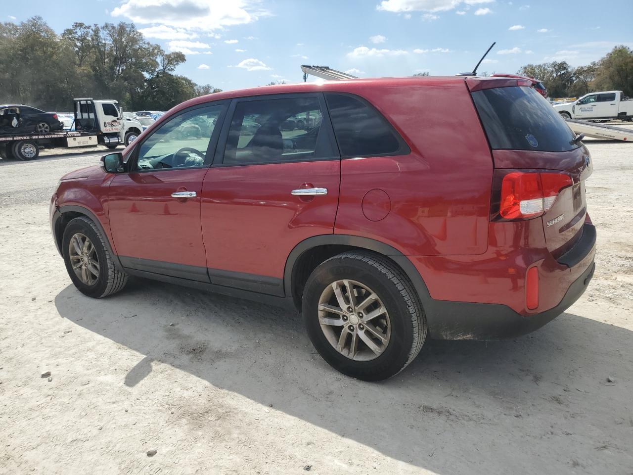2015 KIA SORENTO LX - Image 2