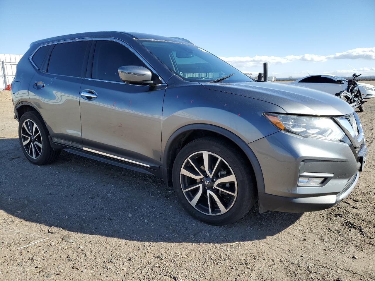 2017 NISSAN ROGUE S - Image 4
