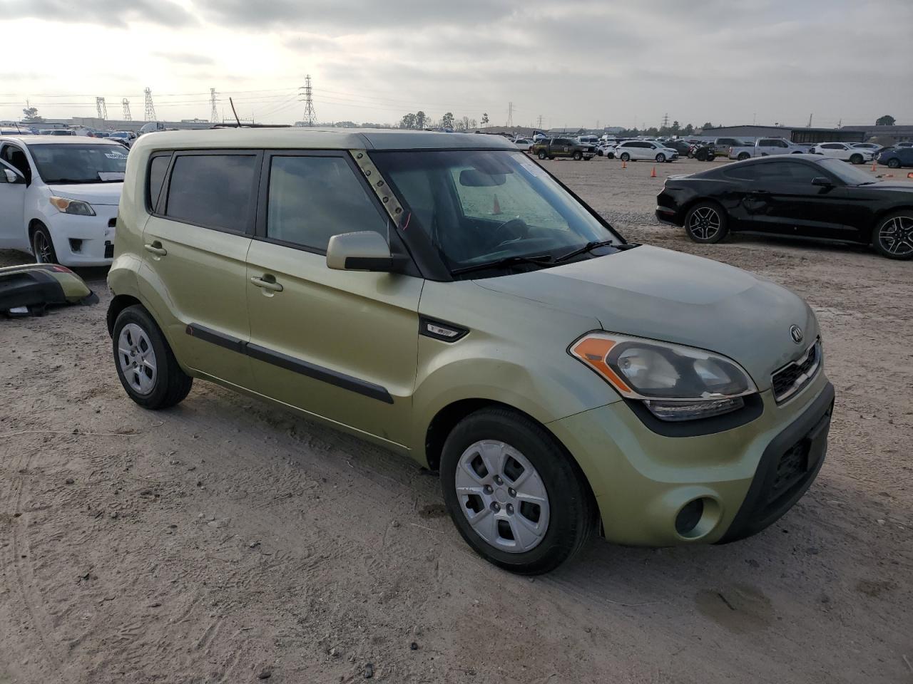 2013 KIA SOUL - Image 4