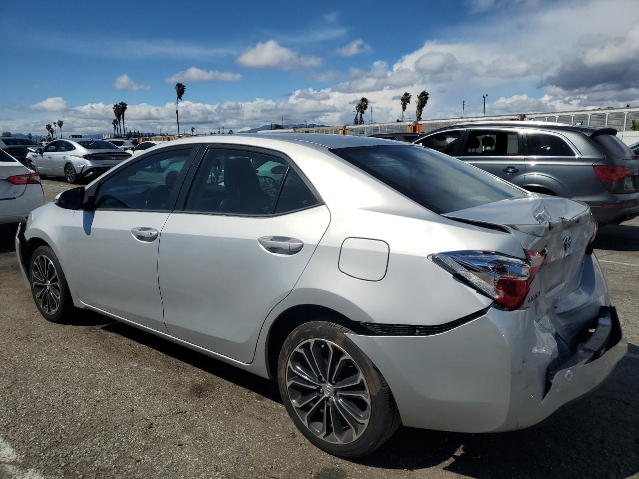 2014 TOYOTA COROLLA L - Image 2