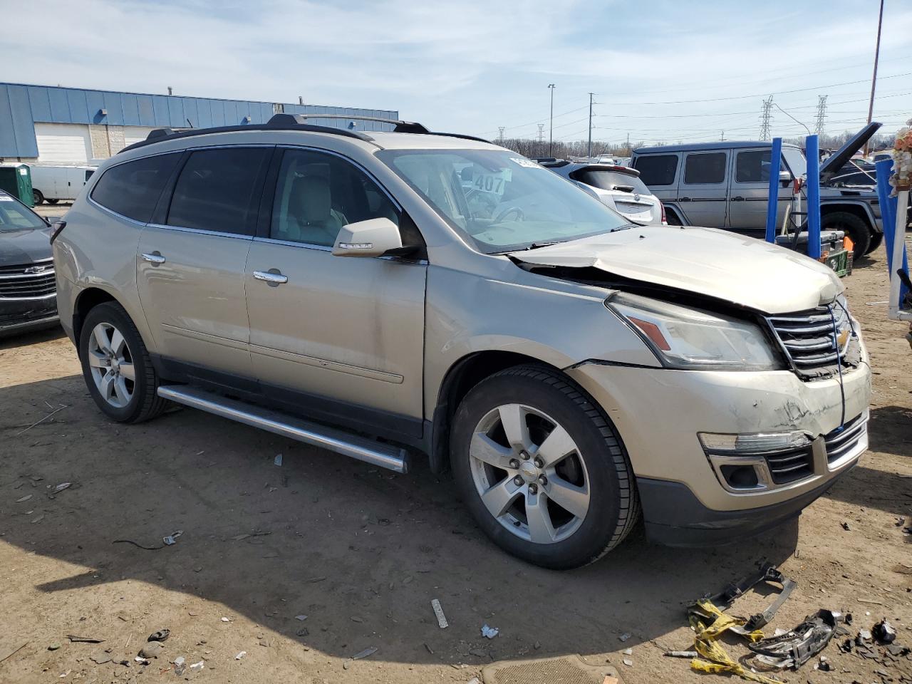 2015 CHEVROLET TRAVERSE L - Image 4