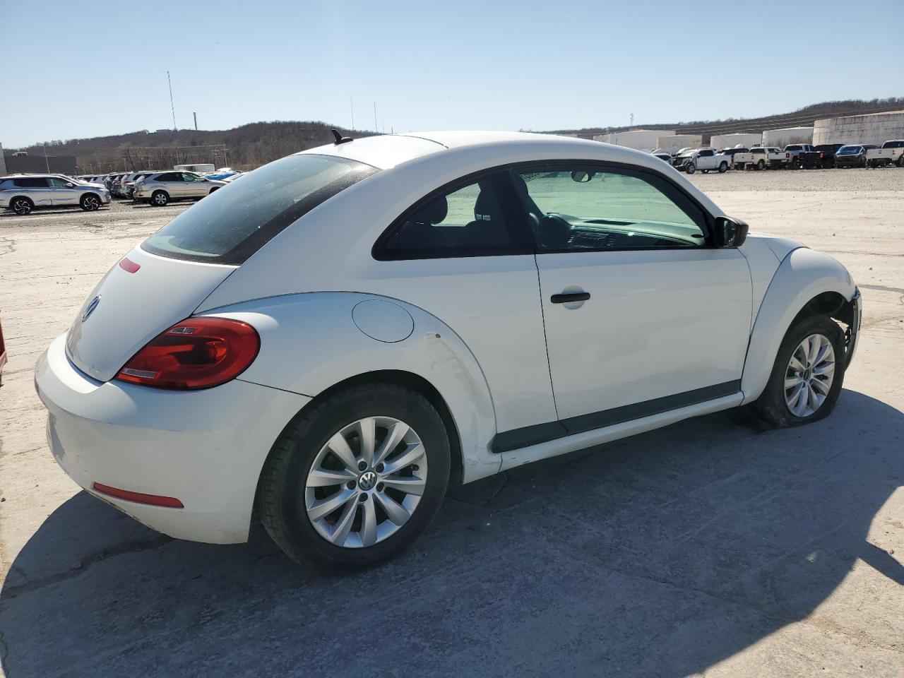 2015 VOLKSWAGEN BEETLE 1.8 - Фото 3