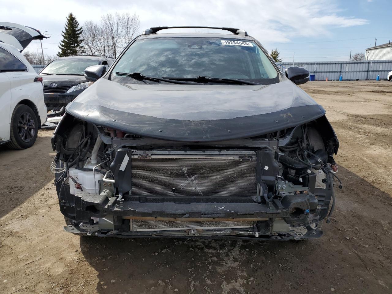 2018 TOYOTA RAV4 LE - Image 5