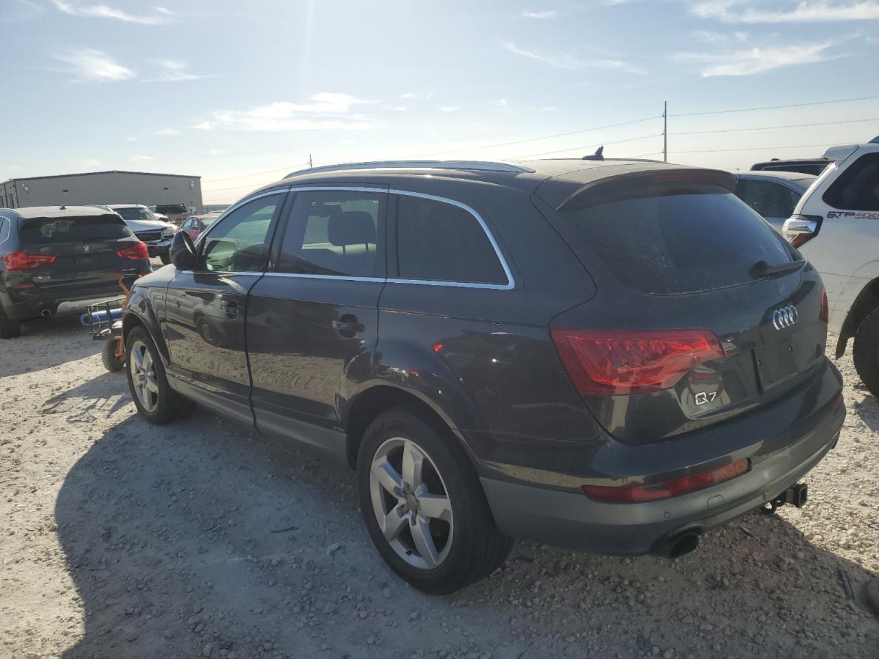 2013 AUDI Q7 PREMIUM - Image 2