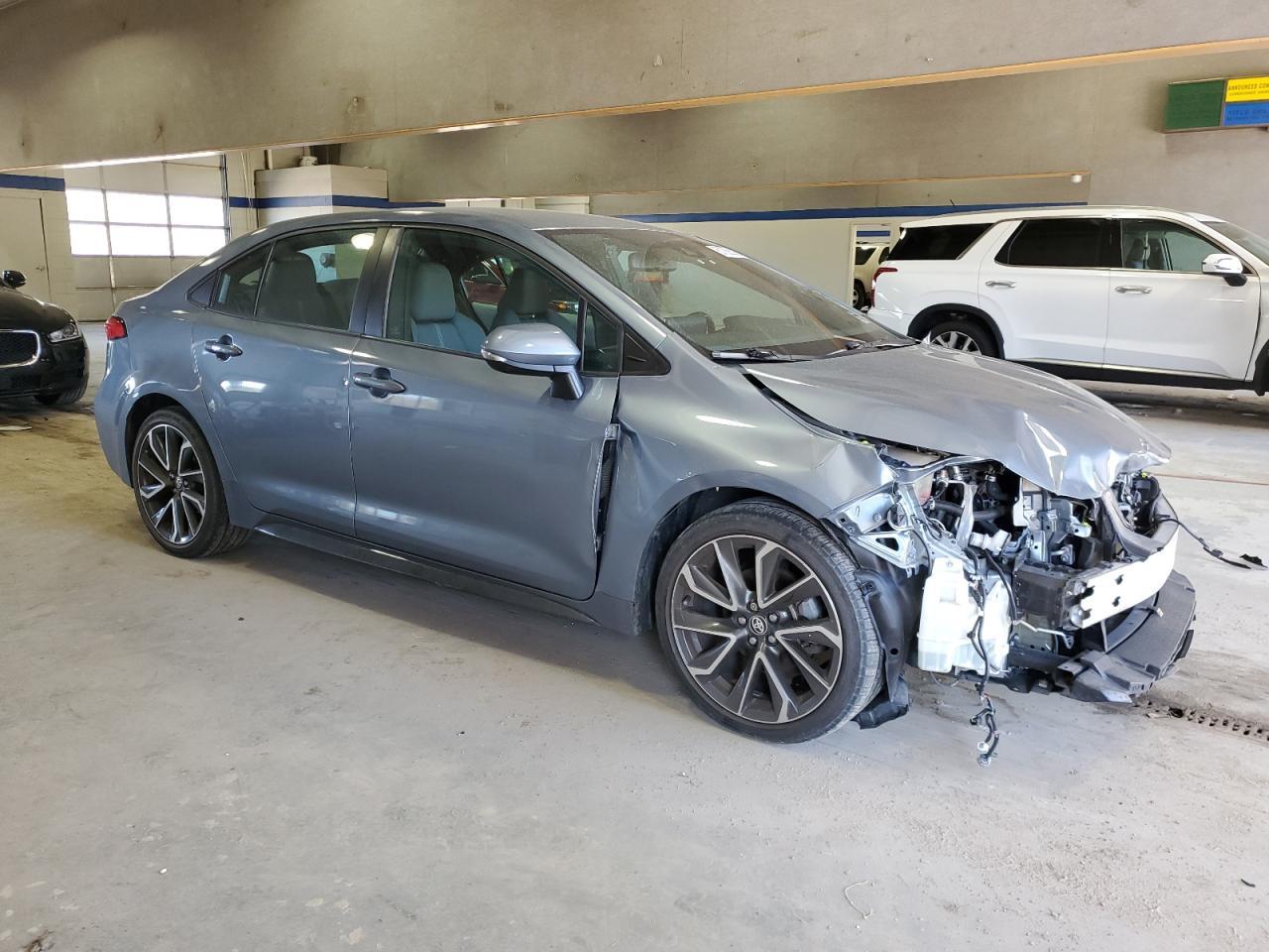2020 TOYOTA COROLLA SE - Image 4