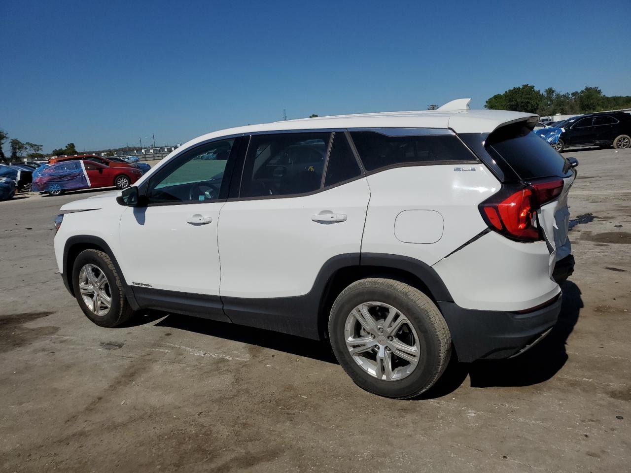 2018 GMC TERRAIN SL - Image 2