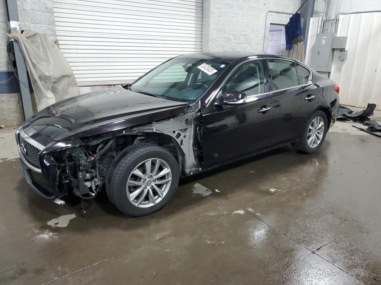 2016 INFINITI Q50 PREMIU