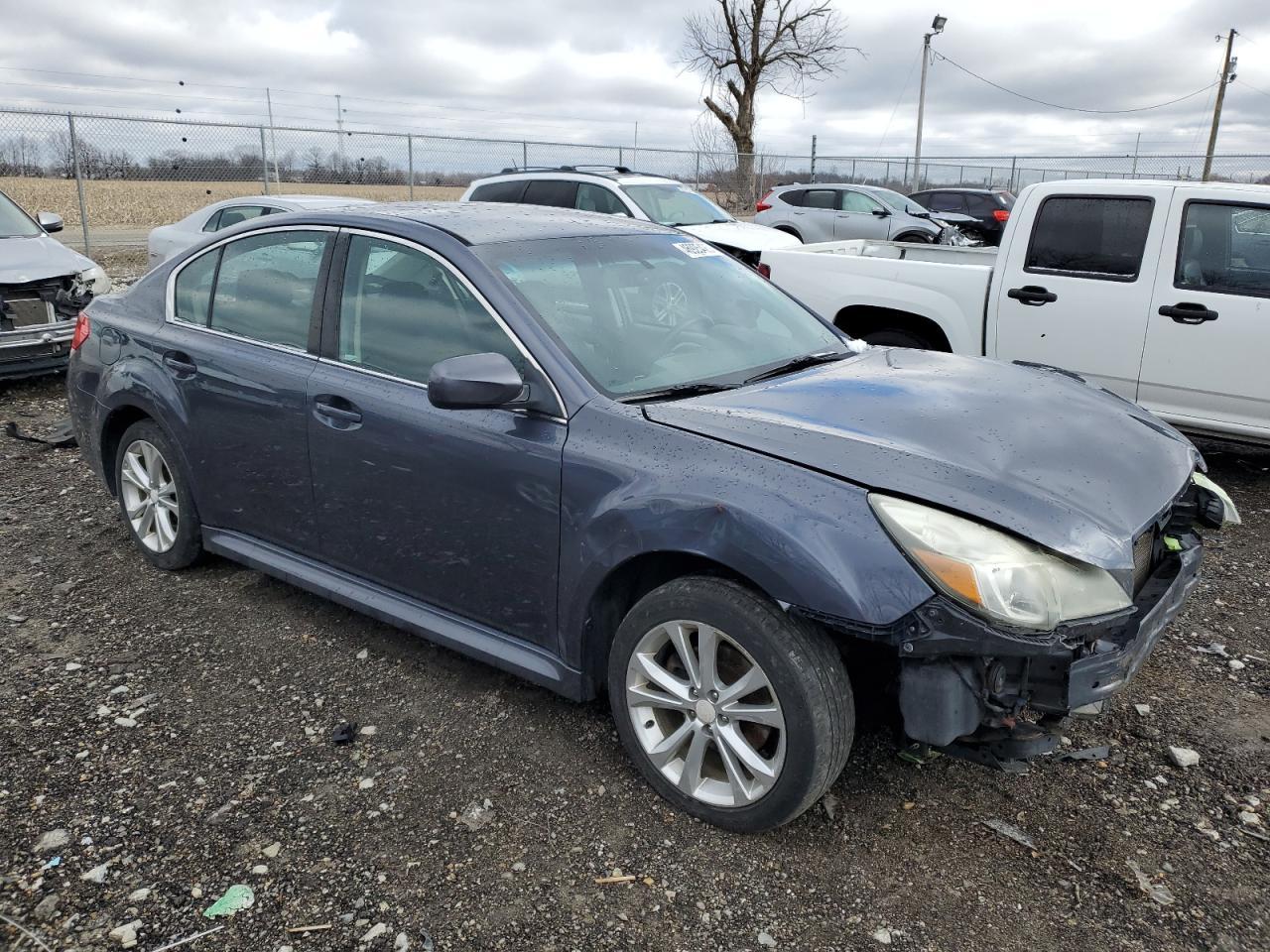 2014 SUBARU LEGACY 2.5 - Image 4