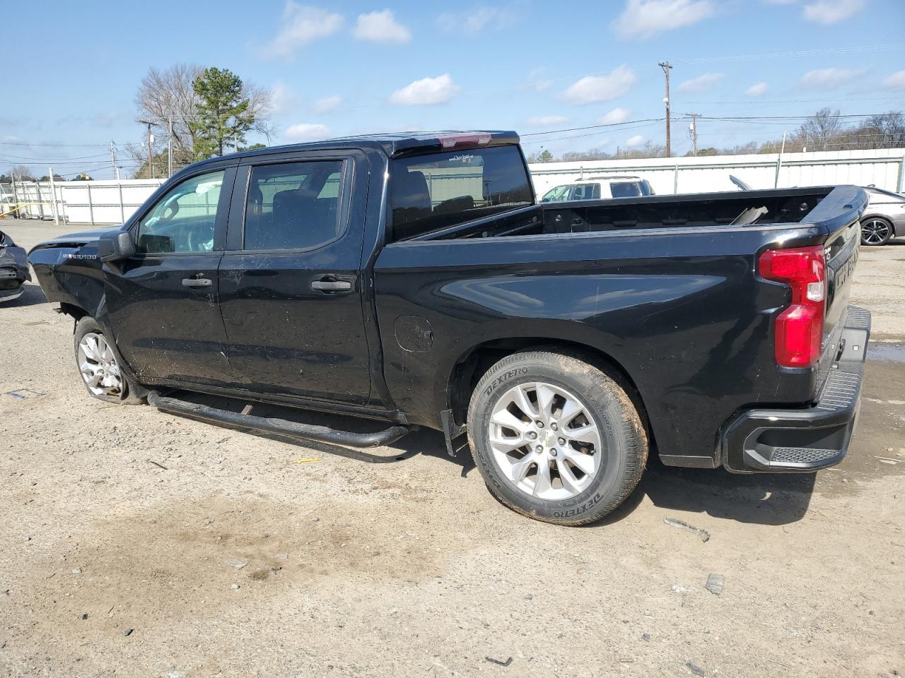 2019 CHEVROLET SILVERADO - Image 2