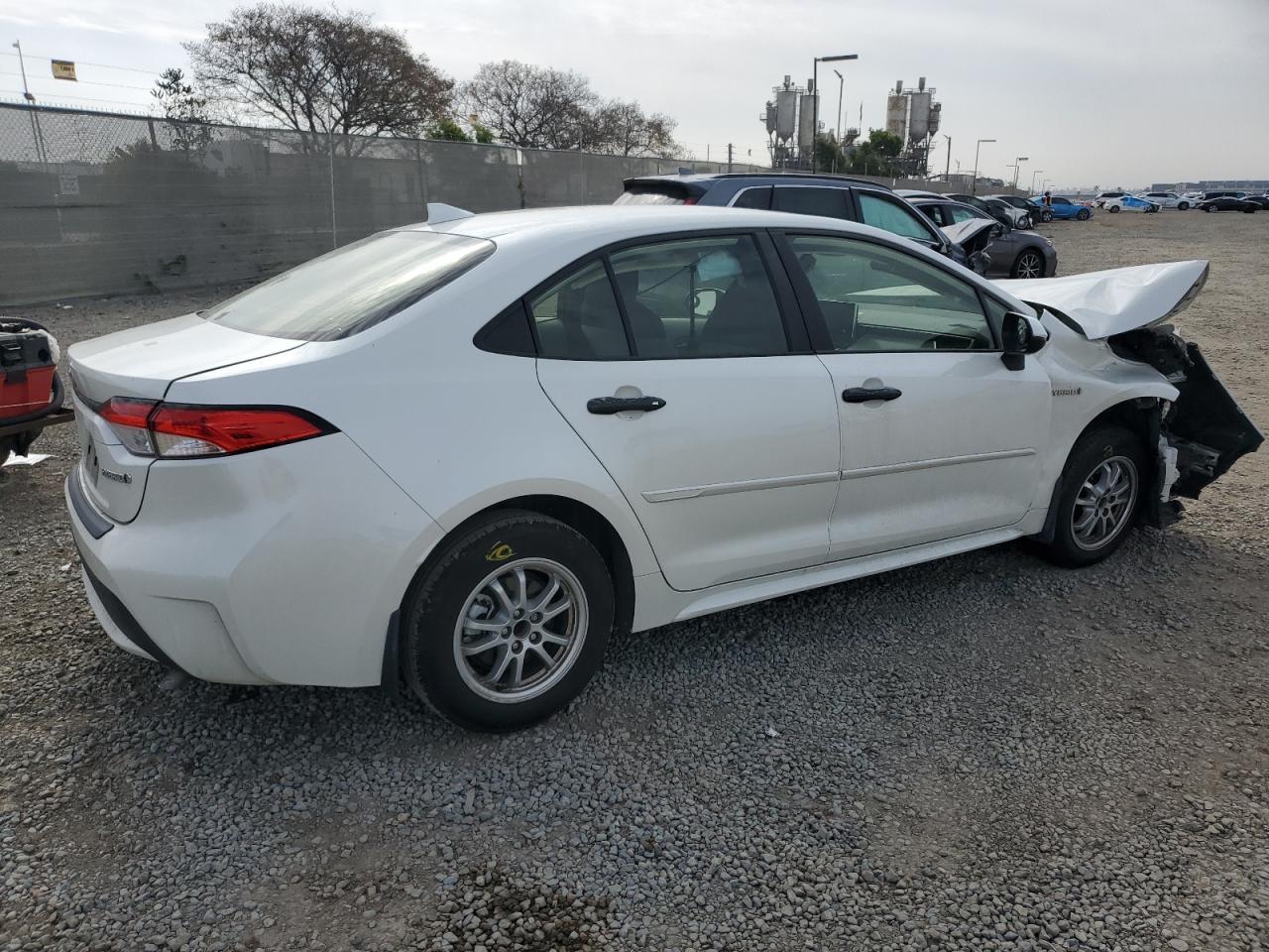 2020 TOYOTA COROLLA LE - Image 3