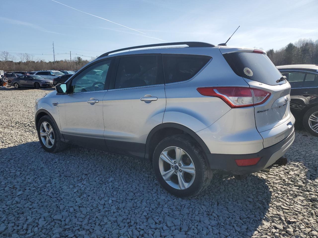 2015 FORD ESCAPE SE - Image 2