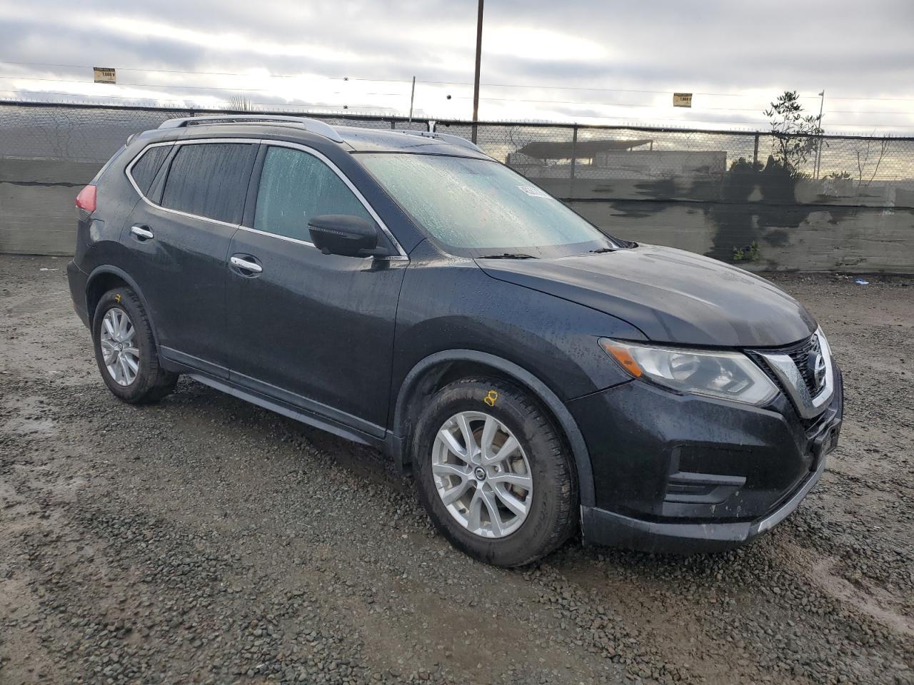 2017 NISSAN ROGUE S - Image 4