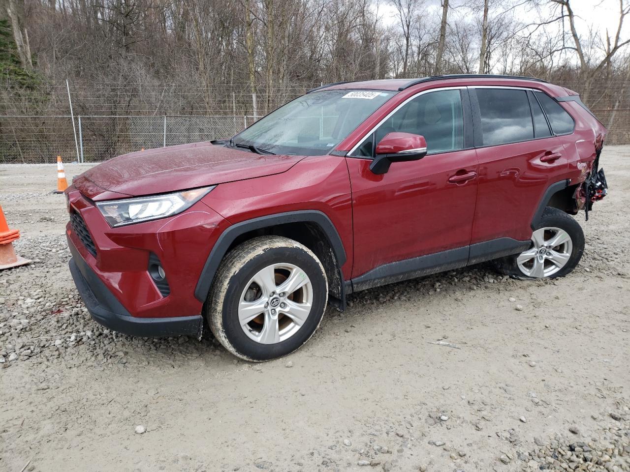 2020 TOYOTA RAV4 XLE