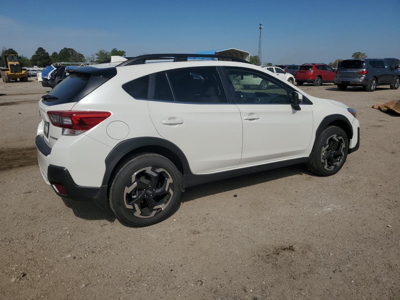 2021 SUBARU CROSSTREK - Фото 3