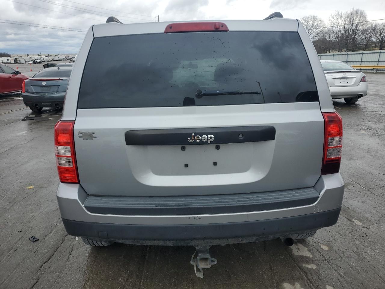 2015 JEEP PATRIOT SP - Фото 6