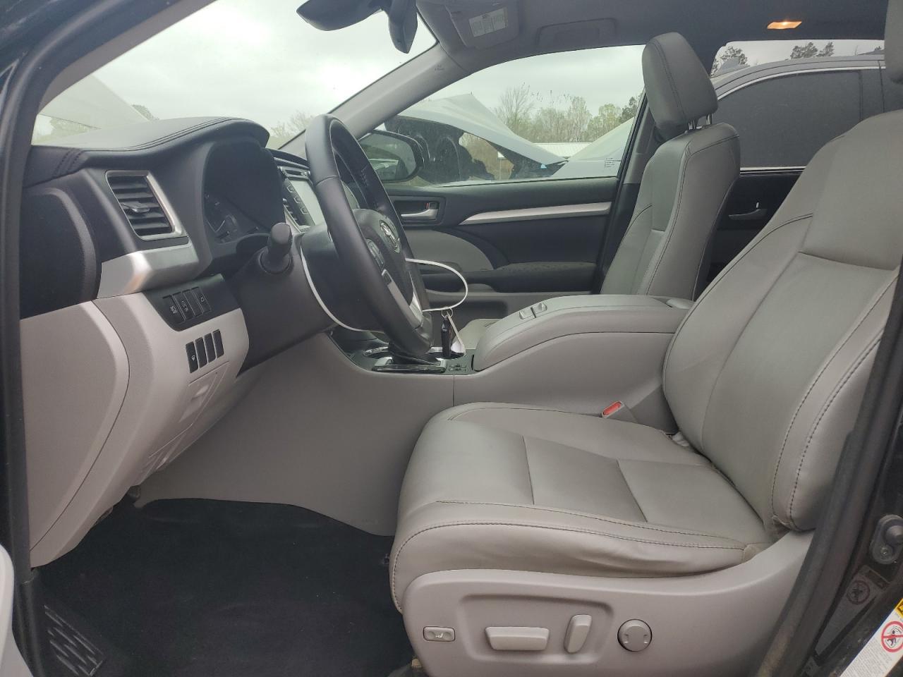 2018 TOYOTA HIGHLANDER - Image 7