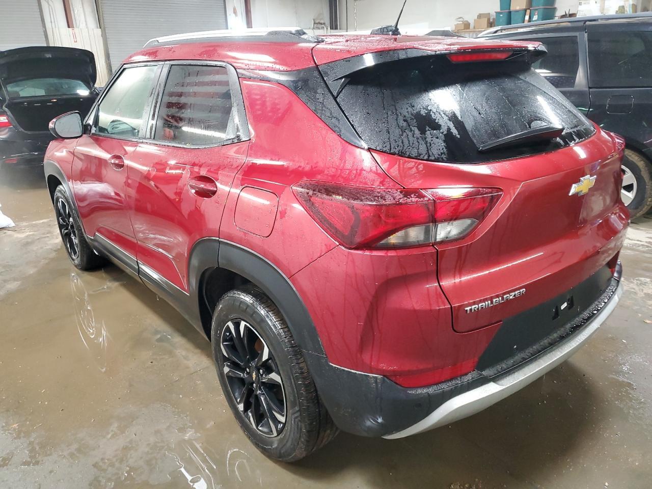 2021 CHEVROLET TRAILBLAZE - Image 2