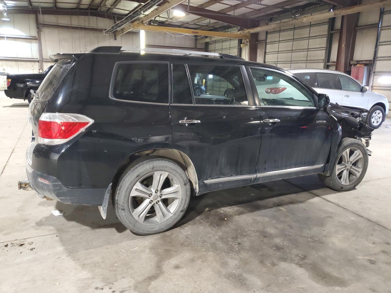 2012 TOYOTA HIGHLANDER - Фото 3
