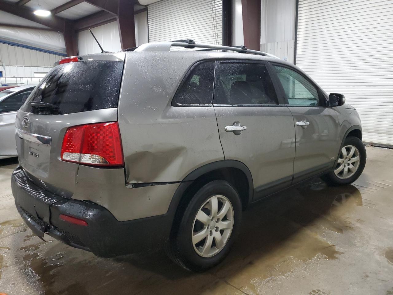 2012 KIA SORENTO BA - Image 3