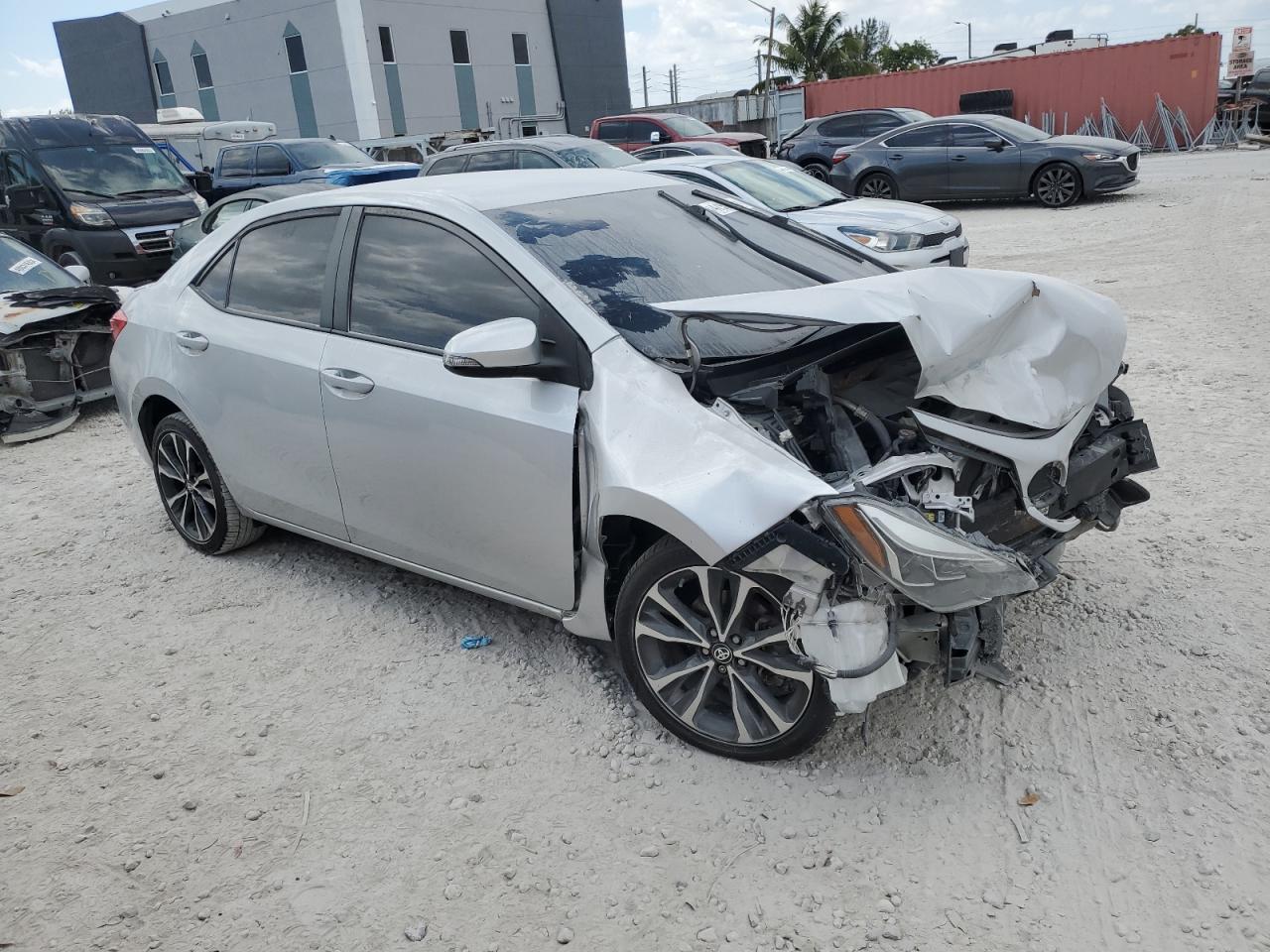 2019 TOYOTA COROLLA L - Image 4