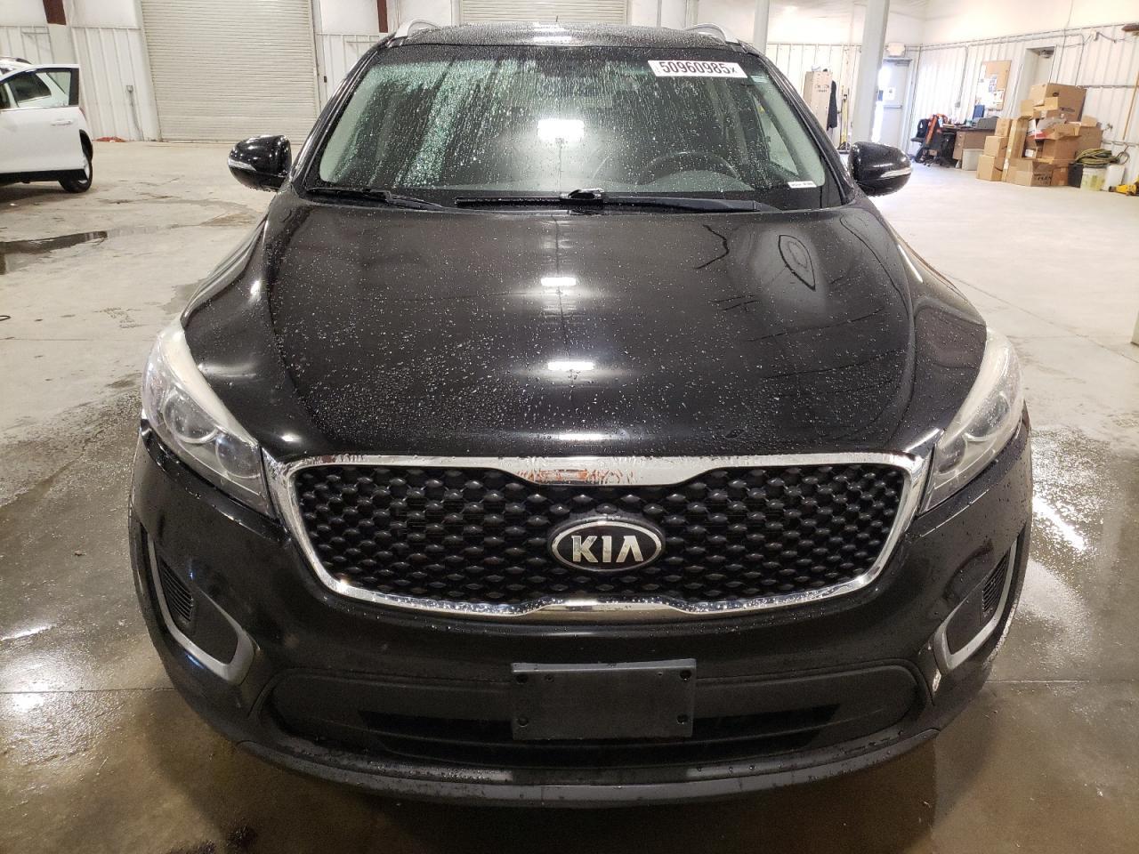 2017 KIA SORENTO LX - Фото 5