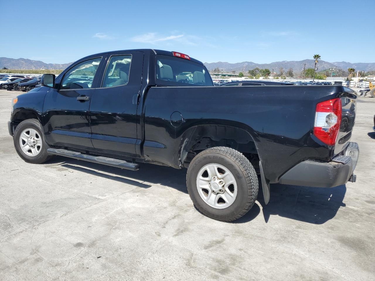 2014 TOYOTA TUNDRA DOU - Фото 2