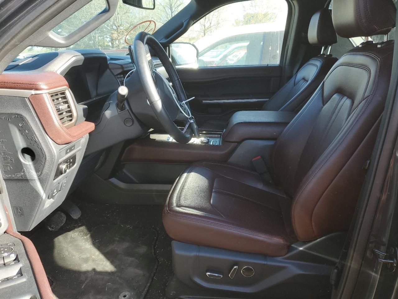2024 FORD EXPEDITION - Фото 7