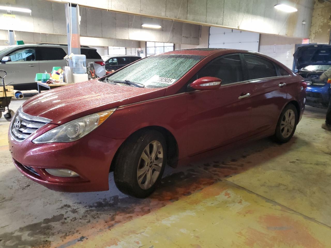 2013 HYUNDAI SONATA SE
