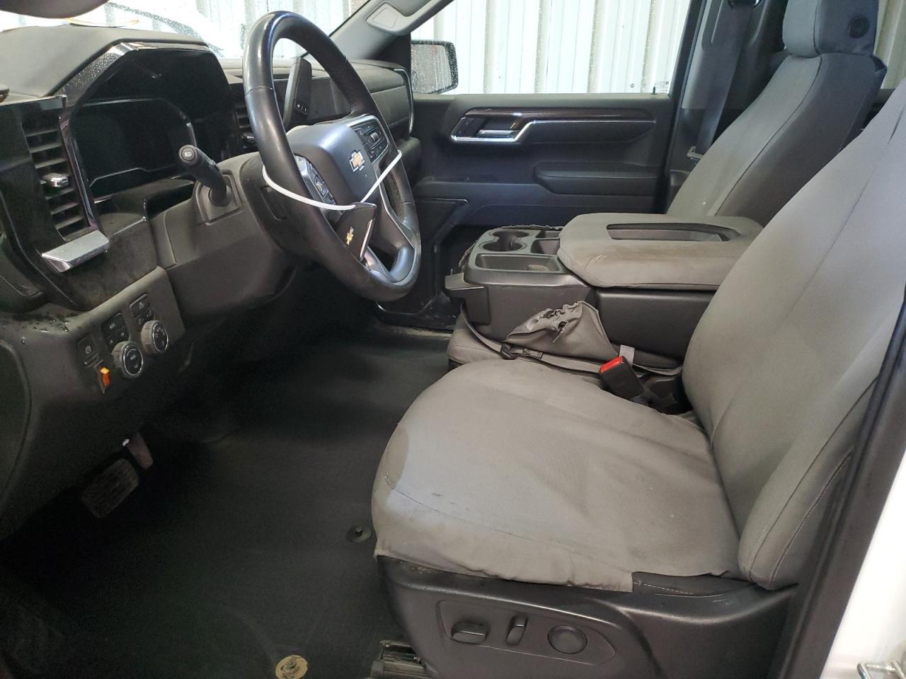 2023 CHEVROLET SILVERADO - Фото 7