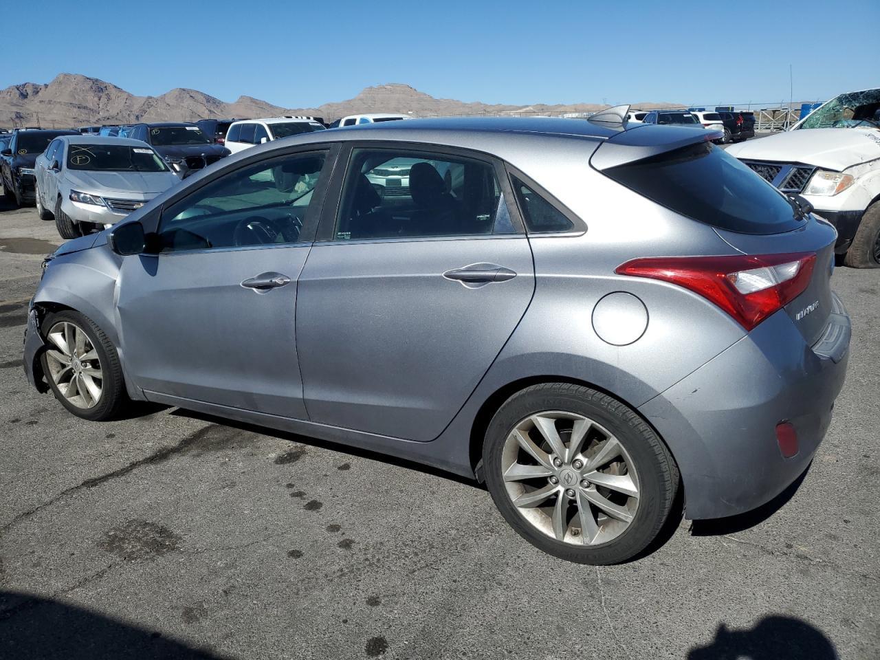 2013 HYUNDAI ELANTRA GT - Image 2
